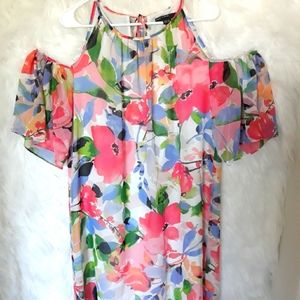 "Maggy London" Open shoulder dress